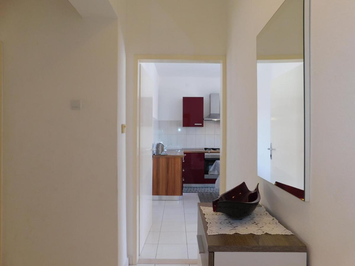 Apartment Dalmatia Ketty Makarska Exteriör bild