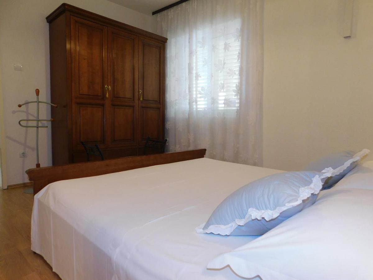 Apartment Dalmatia Ketty Makarska Exteriör bild