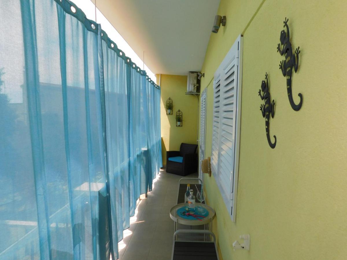 Apartment Dalmatia Ketty Makarska Exteriör bild